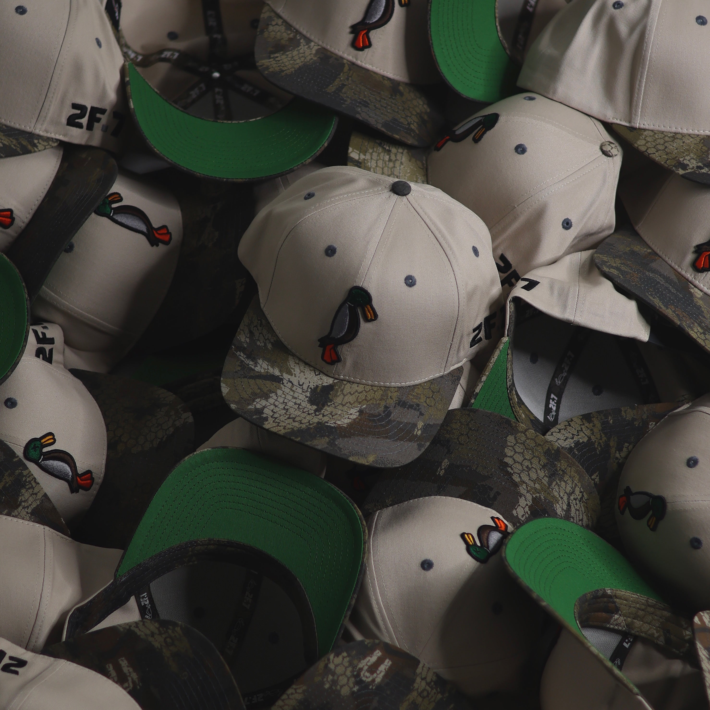 Pre Order Optifade Timber / OffWhite Snapback